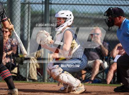 Thumbnail 3 in Houston @ Arlington (4A District 15 Championship) photogallery.