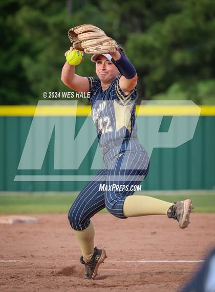 Thumbnail 2 in Houston @ Arlington (4A District 15 Championship) photogallery.