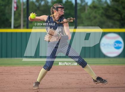 Thumbnail 1 in Houston @ Arlington (4A District 15 Championship) photogallery.