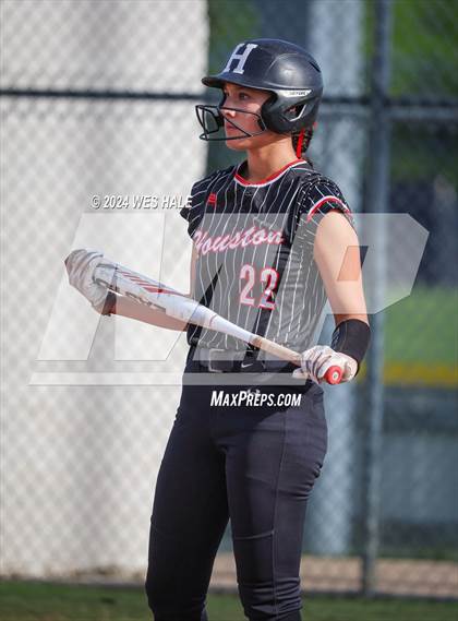 Thumbnail 2 in Houston @ Arlington (4A District 15 Championship) photogallery.
