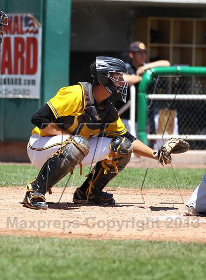 Thumbnail 2 in Cottonwood vs. Syracuse (UHSAA 5A Playoffs) photogallery.