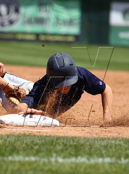 Thumbnail 2 in Cottonwood vs. Syracuse (UHSAA 5A Playoffs) photogallery.