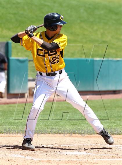 Thumbnail 2 in Cottonwood vs. Syracuse (UHSAA 5A Playoffs) photogallery.