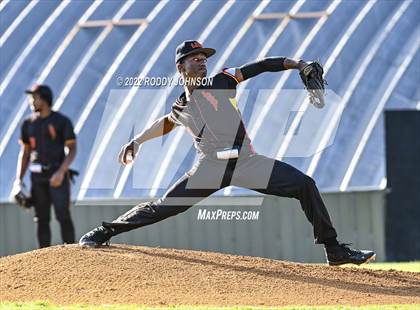 Thumbnail 3 in South Beauregard vs. Lake Charles College Prep photogallery.