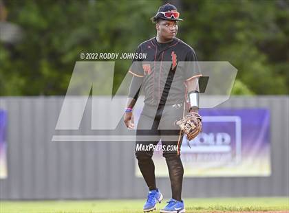 Thumbnail 3 in South Beauregard vs. Lake Charles College Prep photogallery.