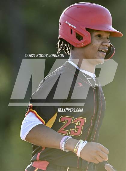 Thumbnail 2 in South Beauregard vs. Lake Charles College Prep photogallery.