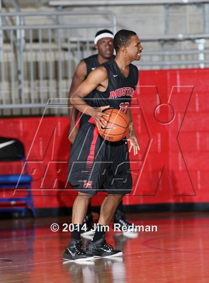 Thumbnail 1 in DeSoto vs. Mustang (Thanksgiving Hoopfest) photogallery.