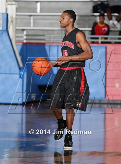 Thumbnail 3 in DeSoto vs. Mustang (Thanksgiving Hoopfest) photogallery.