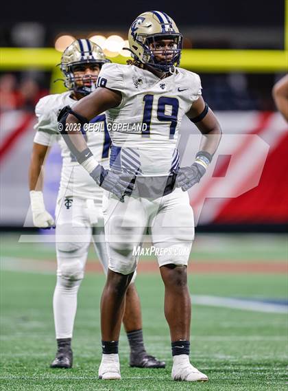 Thumbnail 1 in Thomas County Central vs. Woodward Academy (GHSA 6A Championship) photogallery.