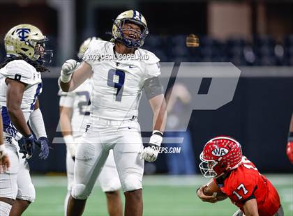 Thumbnail 2 in Thomas County Central vs. Woodward Academy (GHSA 6A Championship) photogallery.