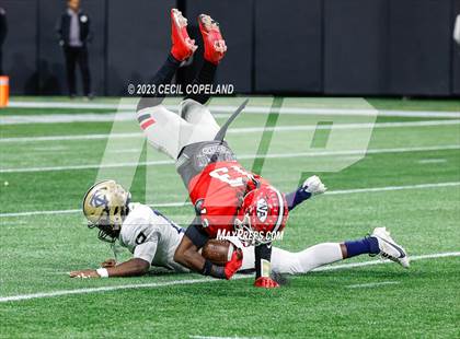 Thumbnail 2 in Thomas County Central vs. Woodward Academy (GHSA 6A Championship) photogallery.