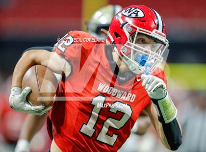 Thumbnail 2 in Thomas County Central vs. Woodward Academy (GHSA 6A Championship) photogallery.