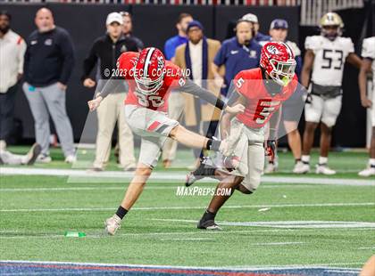 Thumbnail 2 in Thomas County Central vs. Woodward Academy (GHSA 6A Championship) photogallery.