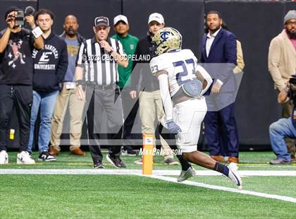 Thumbnail 1 in Thomas County Central vs. Woodward Academy (GHSA 6A Championship) photogallery.