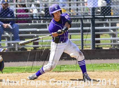 Thumbnail 3 in Decatur vs. North Thurston photogallery.
