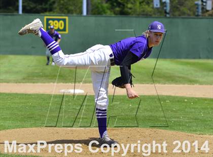 Thumbnail 3 in Decatur vs. North Thurston photogallery.