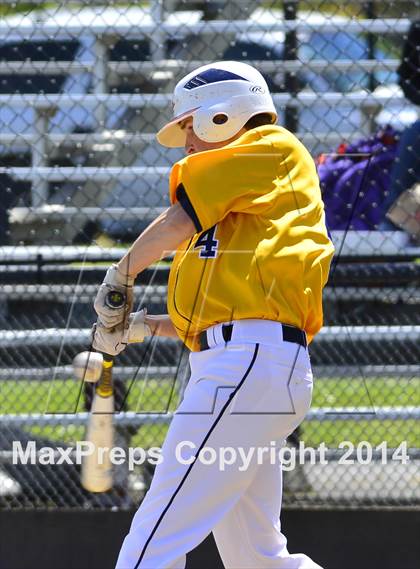 Thumbnail 3 in Decatur vs. North Thurston photogallery.