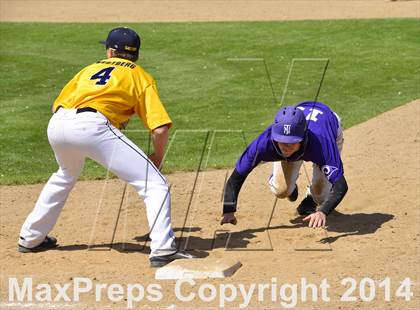 Thumbnail 1 in Decatur vs. North Thurston photogallery.
