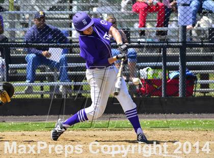 Thumbnail 2 in Decatur vs. North Thurston photogallery.