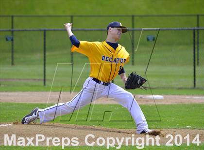 Thumbnail 2 in Decatur vs. North Thurston photogallery.