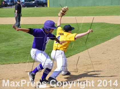 Thumbnail 1 in Decatur vs. North Thurston photogallery.