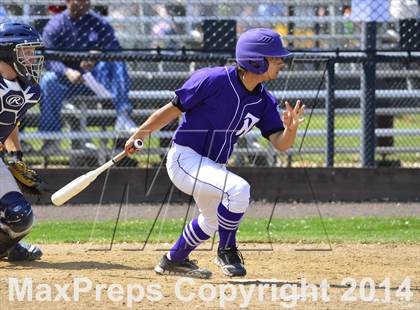 Thumbnail 1 in Decatur vs. North Thurston photogallery.