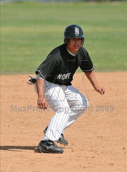 Thumbnail 2 in Jesuit vs. Northview (Anderson Bat National Classic) photogallery.