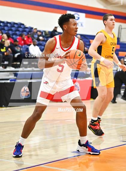 Thumbnail 2 in Crean Lutheran vs John Paul II (Tarkanian Classic) photogallery.