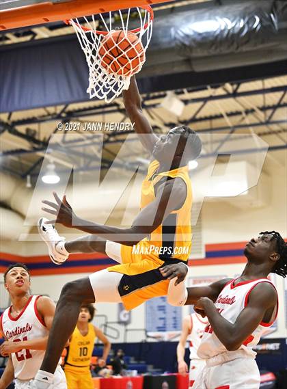 Thumbnail 2 in Crean Lutheran vs John Paul II (Tarkanian Classic) photogallery.