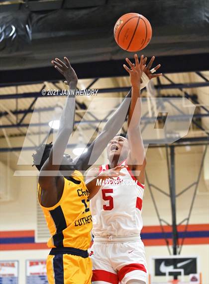 Thumbnail 2 in Crean Lutheran vs John Paul II (Tarkanian Classic) photogallery.