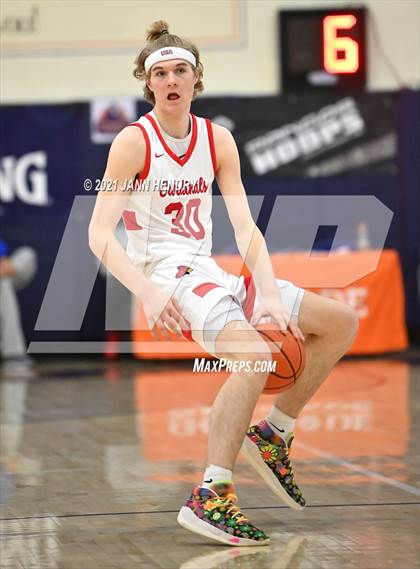 Thumbnail 2 in Crean Lutheran vs John Paul II (Tarkanian Classic) photogallery.