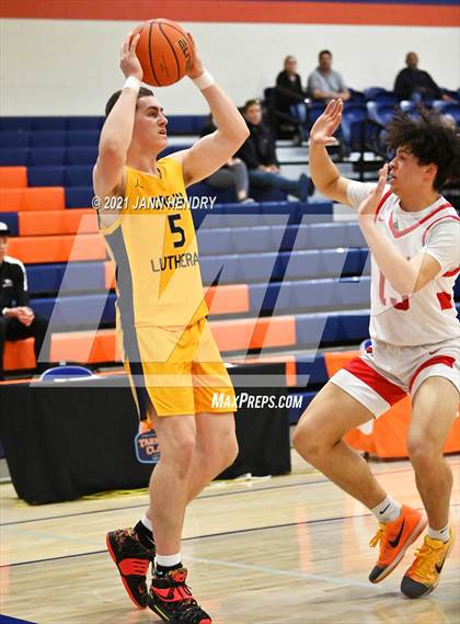 Thumbnail 1 in Crean Lutheran vs John Paul II (Tarkanian Classic) photogallery.