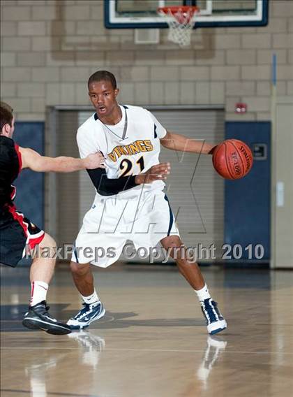 Thumbnail 3 in Etiwanda vs. Santa Monica (MLK I Have A Dream Classic) photogallery.