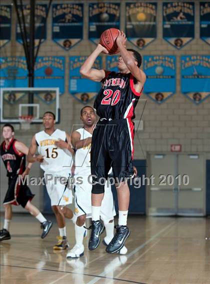 Thumbnail 1 in Etiwanda vs. Santa Monica (MLK I Have A Dream Classic) photogallery.