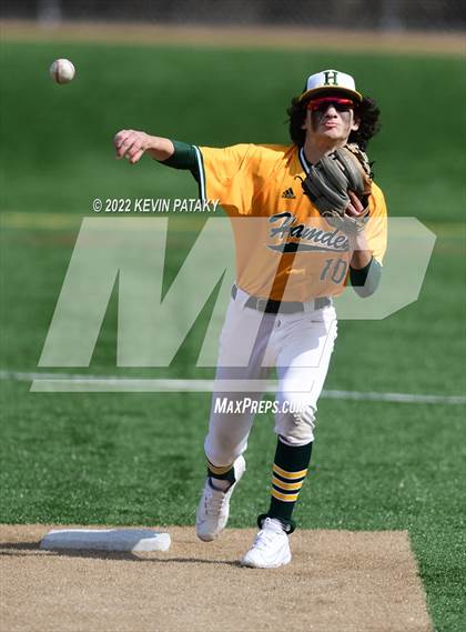 Thumbnail 3 in North Haven @ Hamden photogallery.