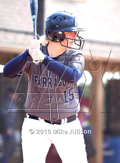 Thumbnail 2 in LaVergne vs Farragut photogallery.