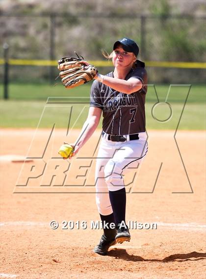 Thumbnail 1 in LaVergne vs Farragut photogallery.