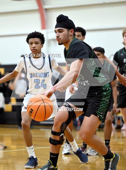 Thumbnail 2 in River Valley vs. Oakmont (Mel Good Holiday Classic) photogallery.