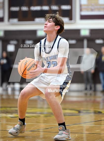 Thumbnail 1 in River Valley vs. Oakmont (Mel Good Holiday Classic) photogallery.