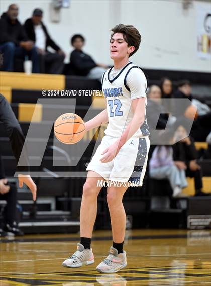 Thumbnail 3 in River Valley vs. Oakmont (Mel Good Holiday Classic) photogallery.
