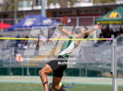 Thumbnail 3 in Los Alamos Track and Field Invitational  photogallery.