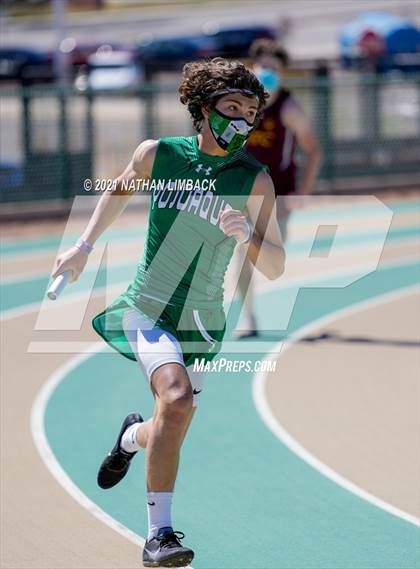 Thumbnail 2 in Los Alamos Track and Field Invitational  photogallery.
