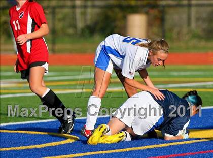Thumbnail 2 in East Islip @ West Islip (Section 11 Class AA Quarterfinal) photogallery.