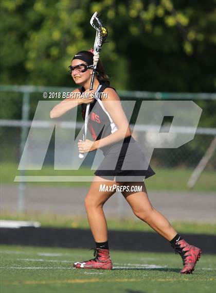 Thumbnail 2 in Hamburg vs. Niagara-Wheatfield (Section 6 Class B Semifinal) photogallery.