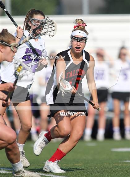Thumbnail 2 in Hamburg vs. Niagara-Wheatfield (Section 6 Class B Semifinal) photogallery.