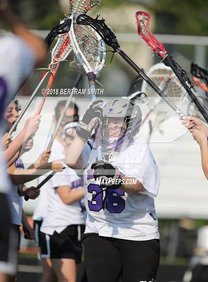Thumbnail 3 in Hamburg vs. Niagara-Wheatfield (Section 6 Class B Semifinal) photogallery.