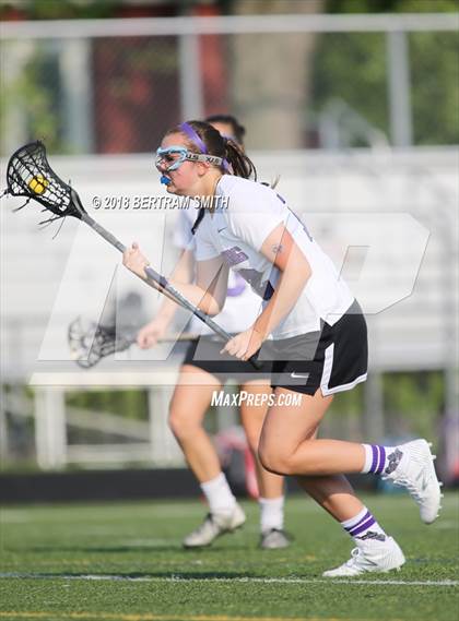 Thumbnail 2 in Hamburg vs. Niagara-Wheatfield (Section 6 Class B Semifinal) photogallery.