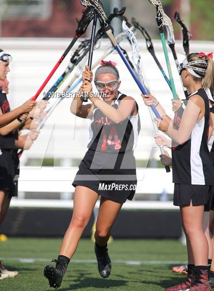 Thumbnail 3 in Hamburg vs. Niagara-Wheatfield (Section 6 Class B Semifinal) photogallery.