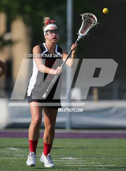 Thumbnail 1 in Hamburg vs. Niagara-Wheatfield (Section 6 Class B Semifinal) photogallery.