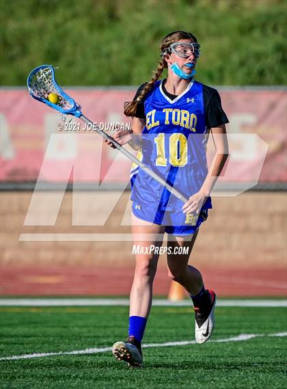 Thumbnail 2 in El Toro @ Mission Viejo photogallery.